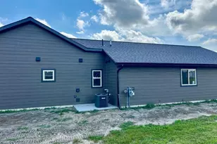 411 Russ Parta Dr, New York Mills, MN 56567 - Photo 22