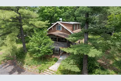 6620 Horseshoe Curve, Chanhassen, MN 55317 - Photo 2