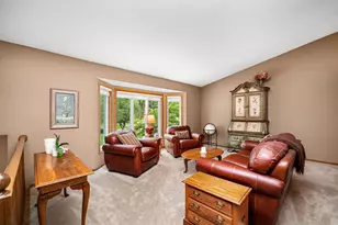 2520 Florida Ave N, Golden Valley, MN 55427 - Photo 6