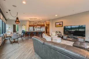 5601 Smetana Dr, Hopkins, MN 55343 - Photo 6