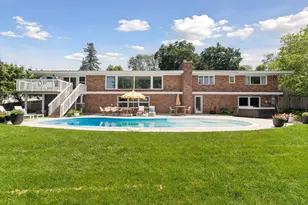 5504 Merritt Cir, Edina, MN 55436 - Photo 1