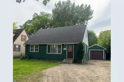 319 13th Street N, Moorhead, MN 56560 - Photo 1