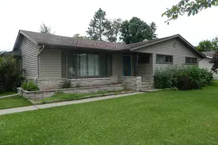 817 McPherson St, Littlefork, MN 56653 - Photo 1