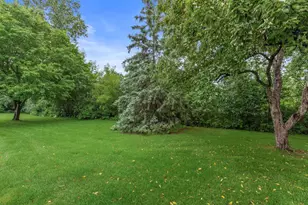 971 Heritage Ct E, Vadnais Heights, MN 55127 - Photo 14