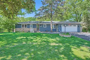 10150 Oak Shore Dr, Lakeville, MN 55044 - Photo 1