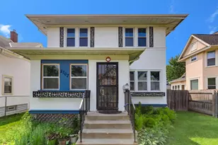 2707 Girard Ave N, Minneapolis, MN 55411 - Photo 1