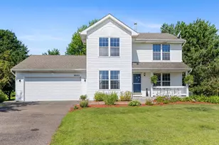 8032 Greenbriar Ln, Woodbury, MN 55125 - Photo 1