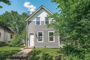 1415 Galtier St, Saint Paul, MN 55117 - Photo 1