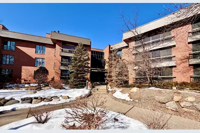 7250 Lewis Ridge Parkway #102, Edina, MN 55439 - Photo 1