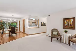 7250 Lewis Ridge Pkwy, Edina, MN 55439 - Photo 12