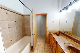 2210 9th Ave SE, Willmar, MN 56201 - Photo 26