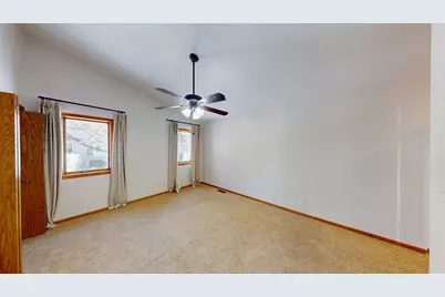 2210 9th Avenue SE, Willmar, MN 56201 - Photo 24