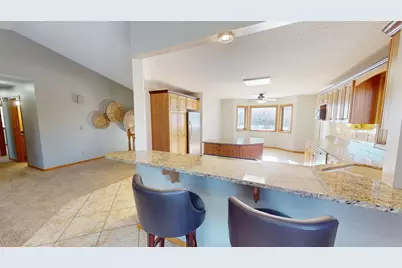 2210 9th Avenue SE, Willmar, MN 56201 - Photo 14