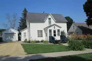 526 Red Wing Ave, Kenyon, MN 55946 - Photo 1