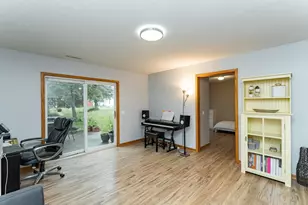 2809 Northern Valley Dr NE, Rochester, MN 55906 - Photo 4