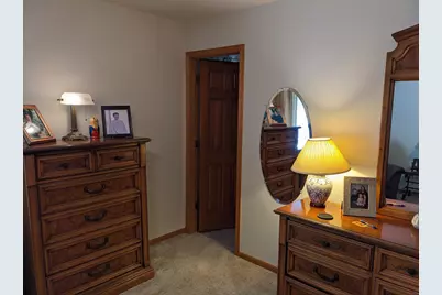 16597 Kenning Road, Eden Prairie, MN 55347 - Photo 32