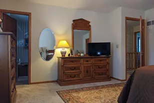 16597 Kenning Rd, Eden Prairie, MN 55347 - Photo 34