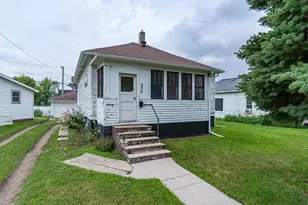 232 State St, Crookston, MN 56716 - Photo 1