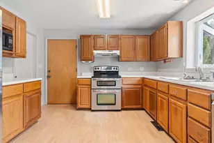 213 Cowdry Heights NW, Alexandria, MN 56308 - Photo 10