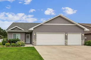 310 29th Ave SE, Saint Cloud, MN 56304 - Photo 1