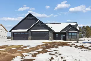 727 163rd St, Hammond, WI 54015 - Photo 1