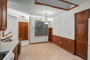 1275 Black Oaks Ct N, Plymouth, MN 55447 - Photo 12