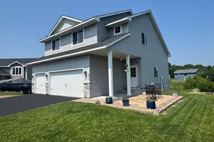 435 Alcott Street E, Rush City, MN 55069 - Photo 1