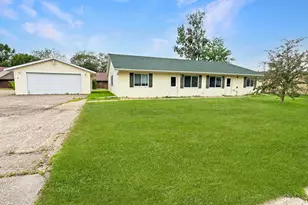 1740 6th Ave, Baldwin, WI 54002 - Photo 1