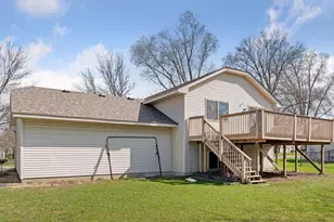 782 101st Ave NE, Blaine, MN 55434 - Photo 28