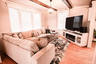 721 Labree Ave N, Thief River Falls, MN 56701 - Photo 10