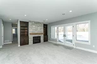 4868 Royal Oaks Circle SW, Rochester, MN 55902 - Photo 62