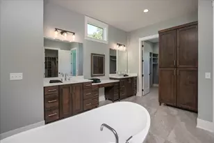 4868 Royal Oaks Cir SW, Rochester, MN 55902 - Photo 30