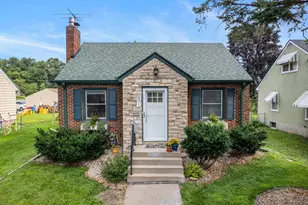 971 Palace Ave, Saint Paul, MN 55102 - Photo 1