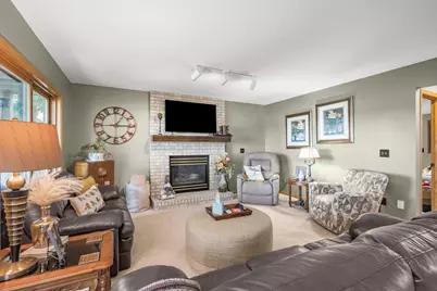 19363 E Tri Oak Circle NE, Wyoming, MN 55092 - Photo 20