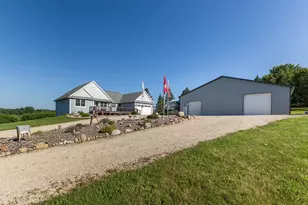 3195 115th St NW, Oronoco, MN 55960 - Photo 2