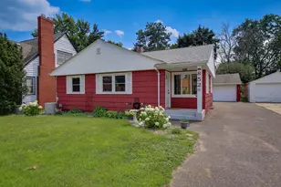 852 Larpenteur Ave W, Saint Paul, MN 55113 - Photo 1