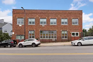 215 7th St NE, Minneapolis, MN 55413 - Photo 1