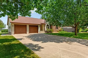 554 Kar-Mil Pl, Gaylord, MN 55334 - Photo 4