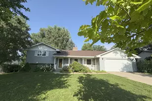 829 Church St, Saint Peter, MN 56082 - Photo 1
