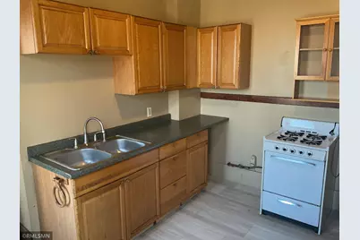 627 N Mendota Street, Saint Paul, MN 55106 - Photo 16