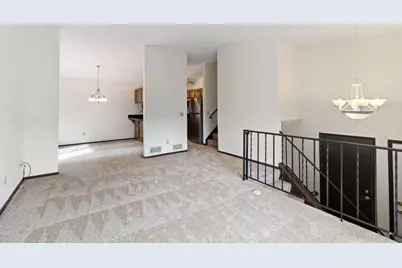 6744 Foliage Court W, Rosemount, MN 55068 - Photo 6