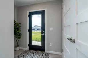 3205 Scotch Ln, Mankato, MN 56001 - Photo 2