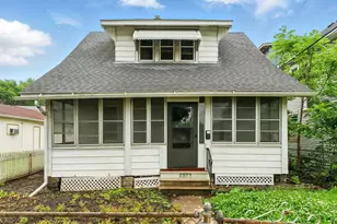 976 Forest St, Saint Paul, MN 55106 - Photo 1