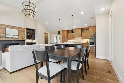 2682 Lakeview Court, Little Canada, MN 55117 - Photo 12