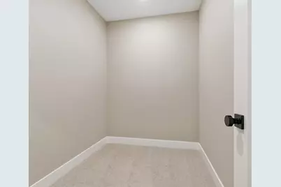 2682 Lakeview Court, Little Canada, MN 55117 - Photo 56