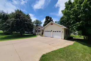 715 2nd Ave S, Waite Park, MN 56387 - Photo 38