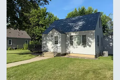 413 N Highway 86, Lakefield, MN 56150 - Photo 1