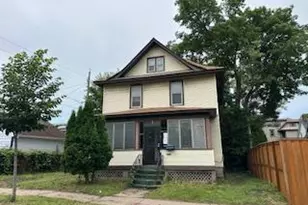 291 Fisk St, Saint Paul, MN 55104 - Photo 2