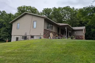30536 Lexington Rd, Le Sueur, MN 56058 - Photo 22