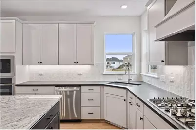 1545 Philipp Way, Shakopee, MN 55379 - Photo 6